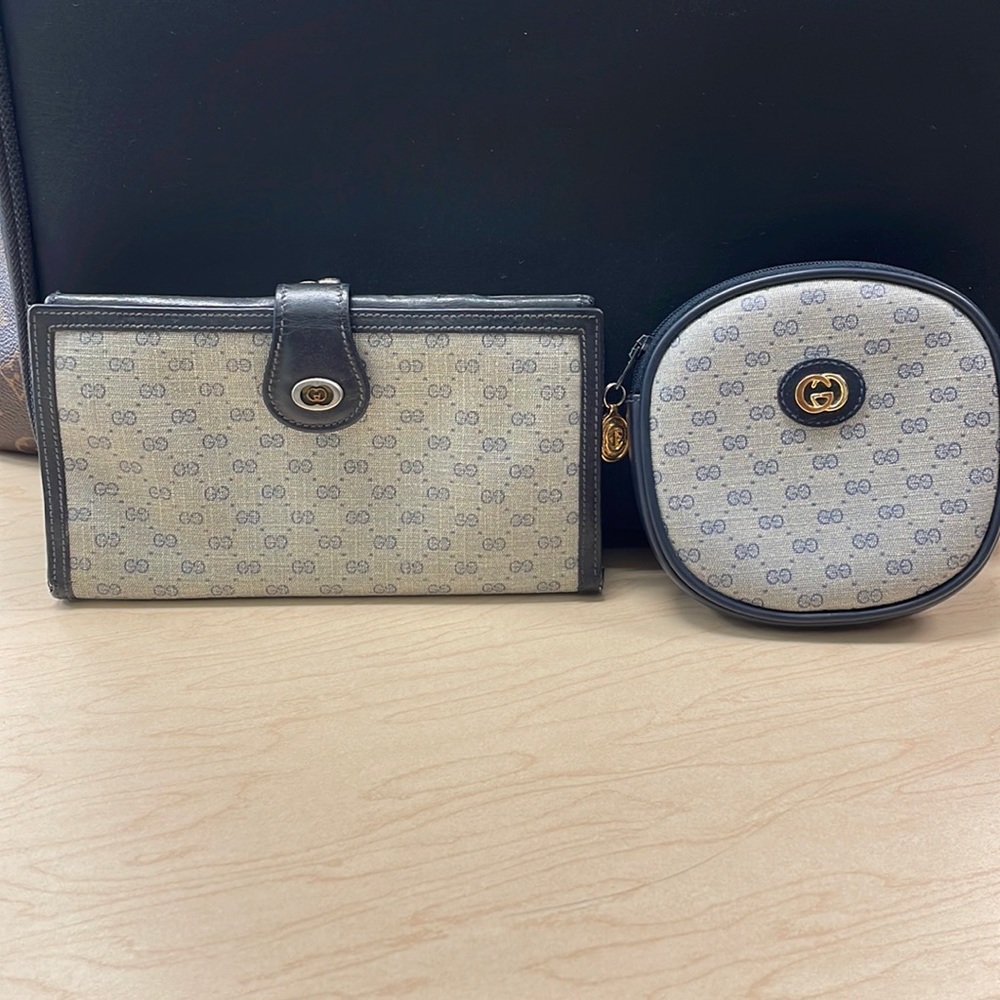 Gucci wallet and coin purse